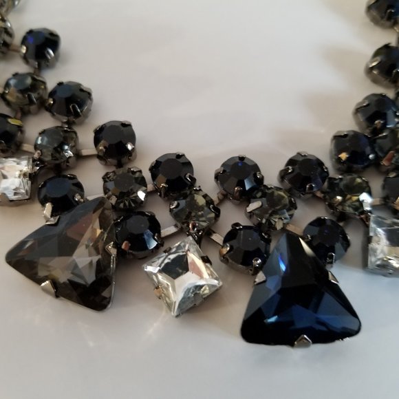 Navy Blue Necklace - Picture 3 of 6